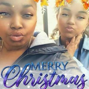 Meet your Posher, Rayna